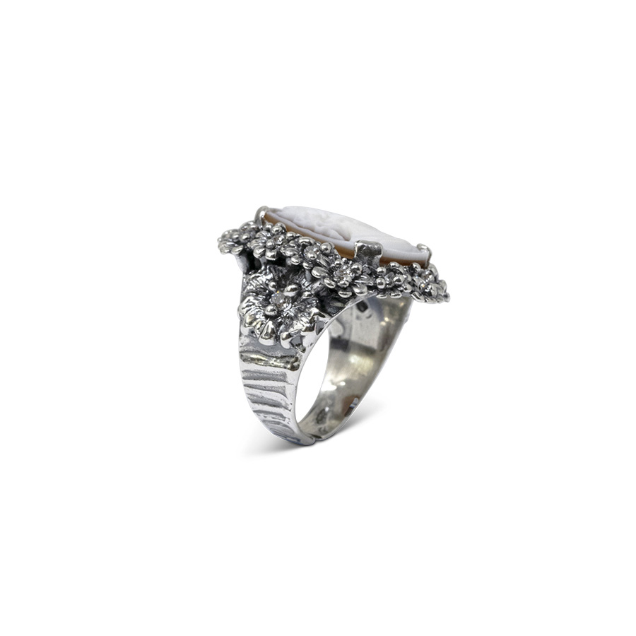 Alternative view of Anello Cammei AnCam02