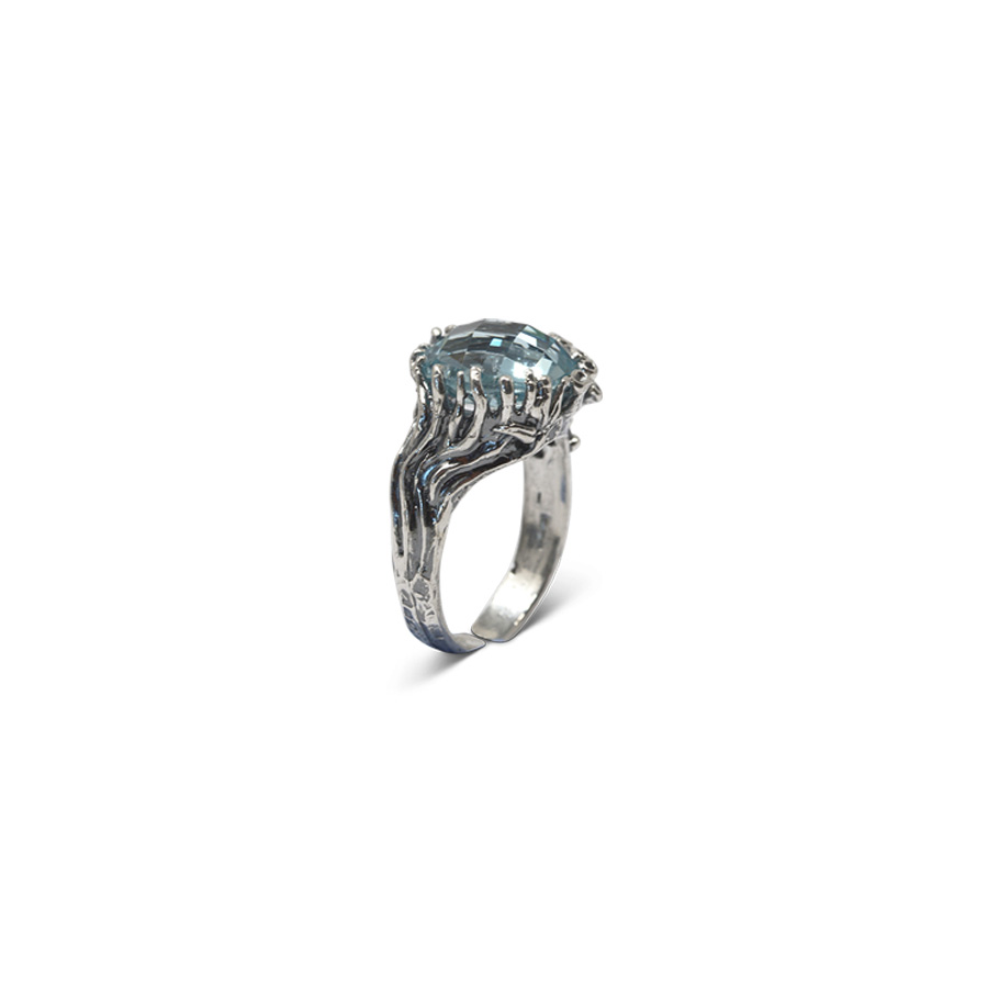 Alternative view of Anello Medusa AnMDS01