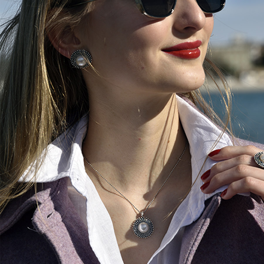 Alternative view of Collana Ricci Di Mare RmP02