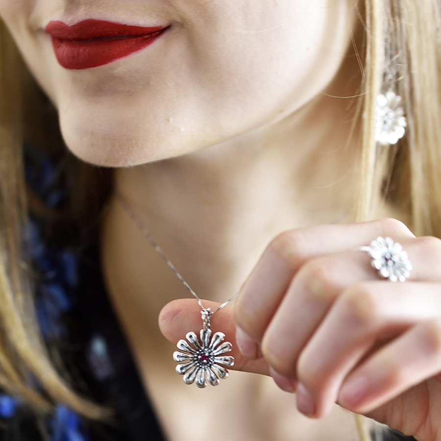 Alternative view of Collana Daisy Dsy10